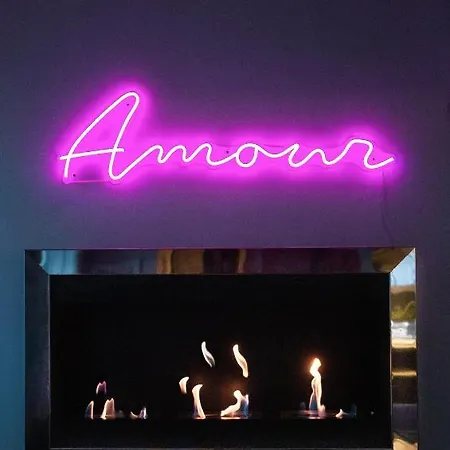 Loft En Plein Coeur Du Marais Dans Un Particulier Apartment Paris